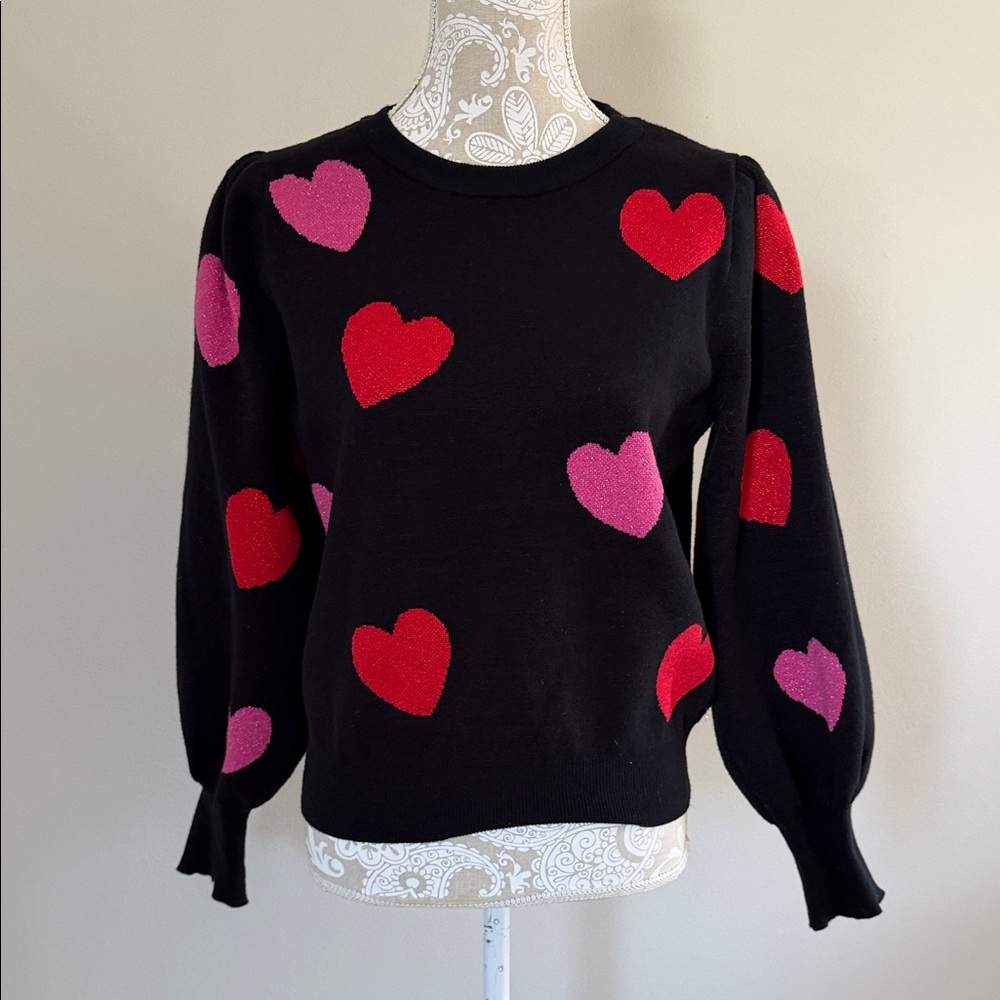 Heart Patterned Black Sweater - Picture 11 of 14